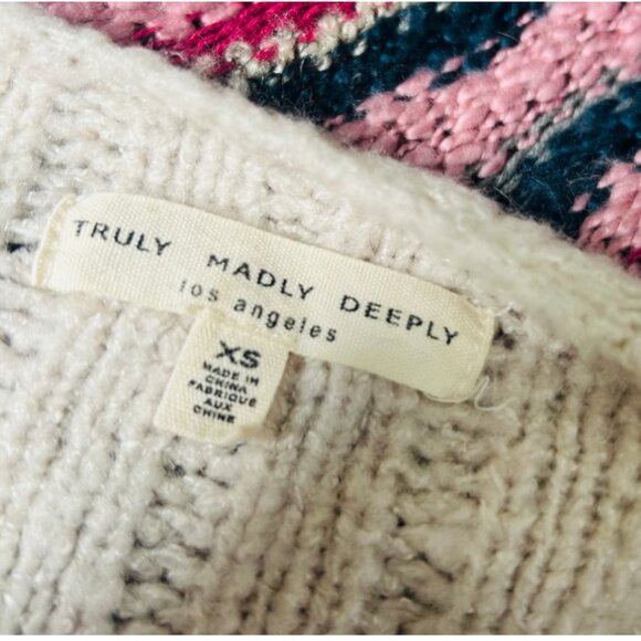 Urban Outfitters Truly Madly Deeply Ava cream sweater xs - Picture 6 of 7